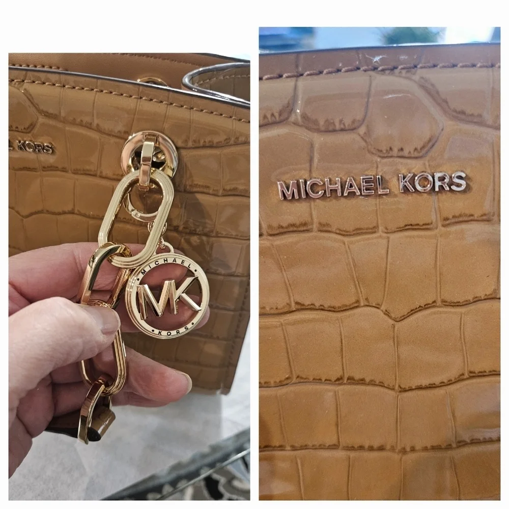 NWT Michael Kors Cynthia Small Croc Embossed Leather Satchel Chestnut